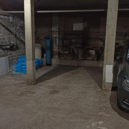 Parking 15 m²