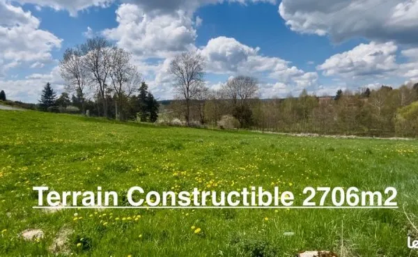 Terrain 2706 m² Usson-en-Forez