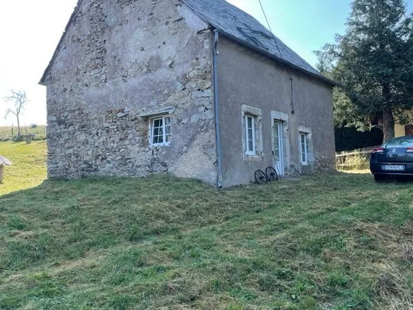 Maison de Pays Entièrement Rénovée