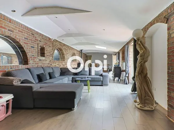 Maison 5 pièces 140 m²