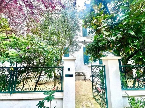 Maison 5 pièces 191 m²