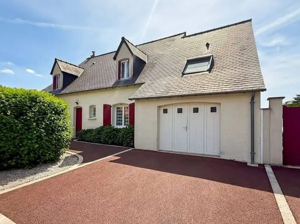 Maison 7 pièces 190 m²