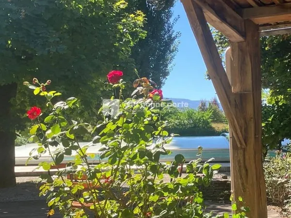 Maison 2 pièces 200 m²