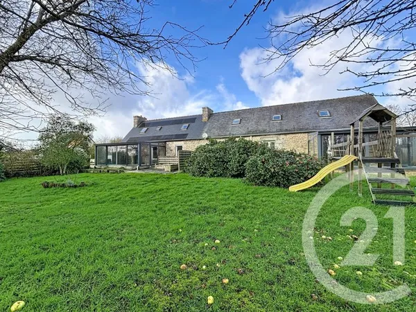 Maison 8 pièces 201 m²