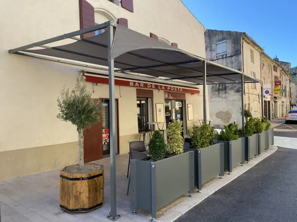 Bar Licence IV + logement de fonction Meyrargues centre