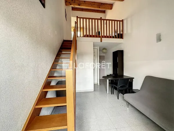 Appartement NIMES 2 pièces Duplex 32 m2