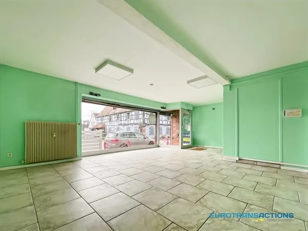 Local commercial