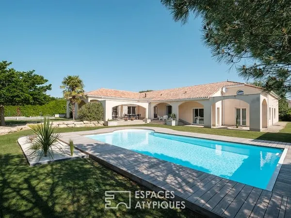 Spacieuse villa familiale avec piscine
