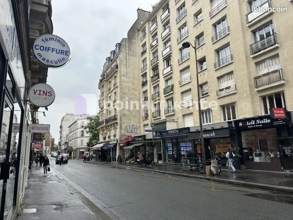 Commerce beauté/coiffure 85 m²