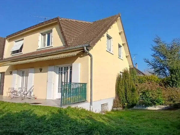 Maison 8 pièces 148 m²