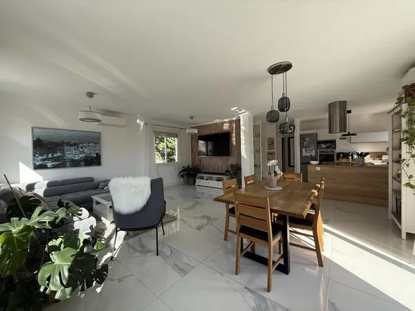 Maison Vente Béziers 4p 105m² 380000€