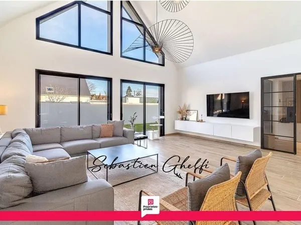 Belle maison contemporaine avec 4 chambres dont 2 suites-bureau