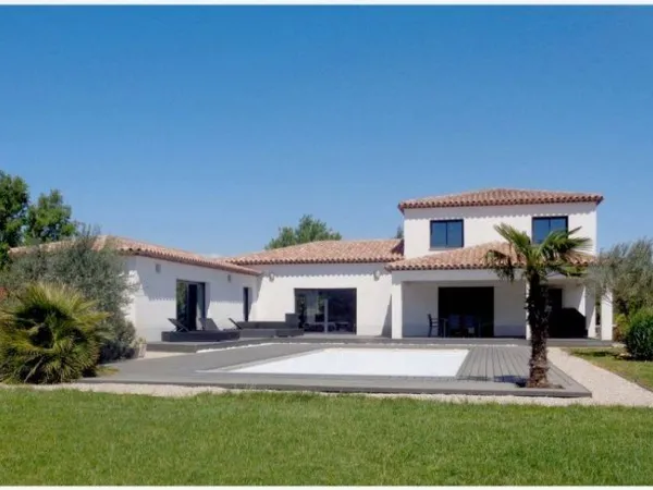 Maison 4 pièces 208 m²