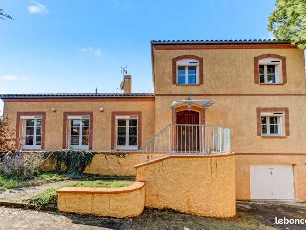 Maison 6 pièces 204 m²