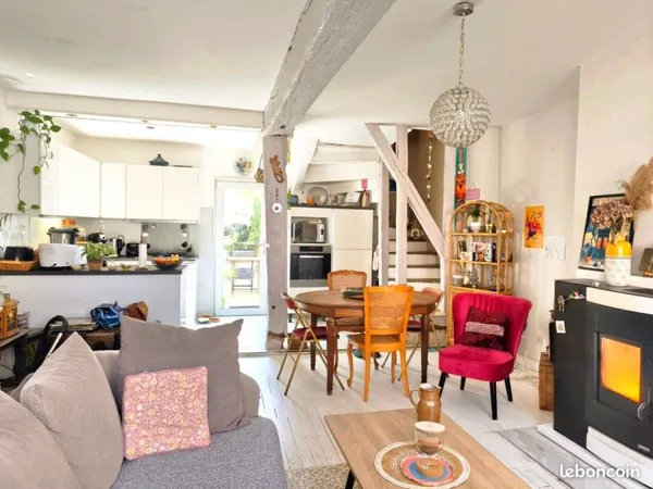 Colocation : chambre meublée avec SDB privée (20m²) - Centre-ville & Jardin 🌿