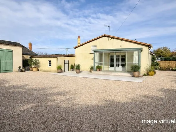 Maison 110 m² à rafraîchir ? Nombreux garages