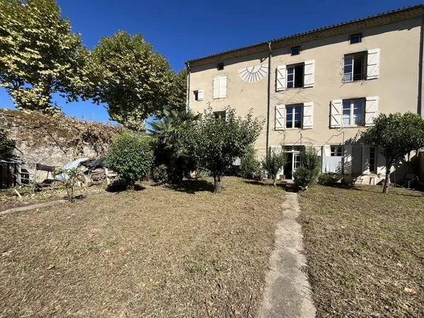 Immeuble 500 m²
