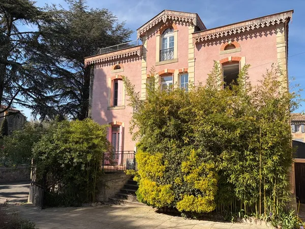 Location appartement 36 m² avec terrasse à Rustiques à 5 minutes de Trèbes dans petit collectif