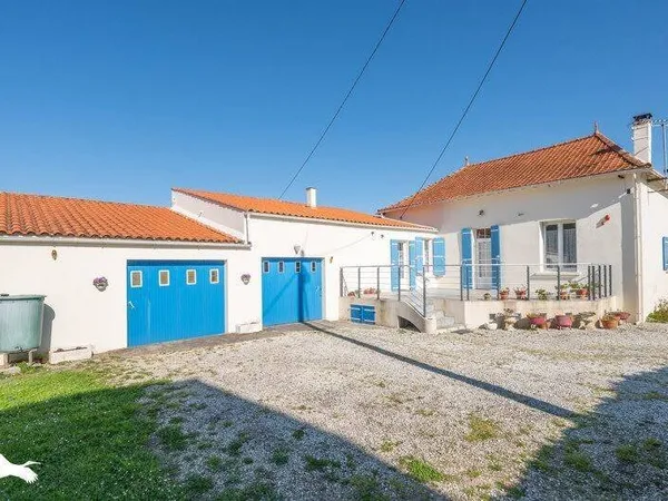 Maison de plain-pied 4 pièces 91 m²