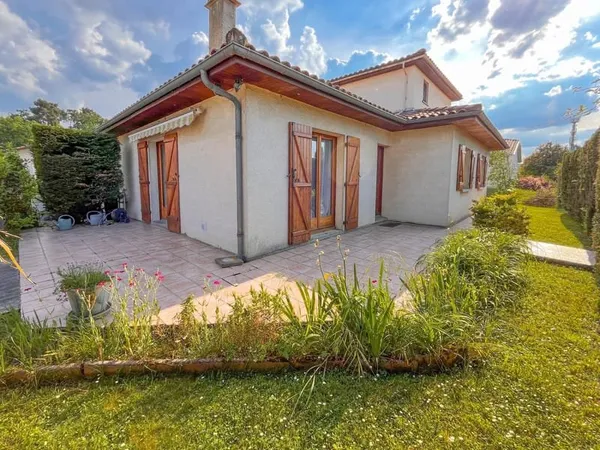 Merignac (rocade sortie 12) - maison 4 chambres