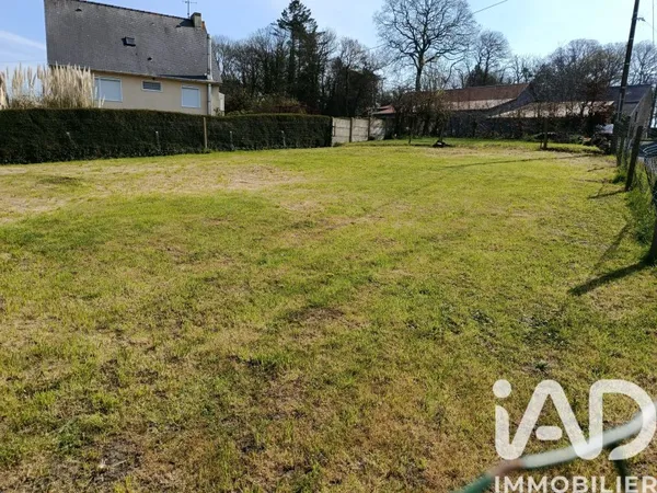 Terrain 450 m²