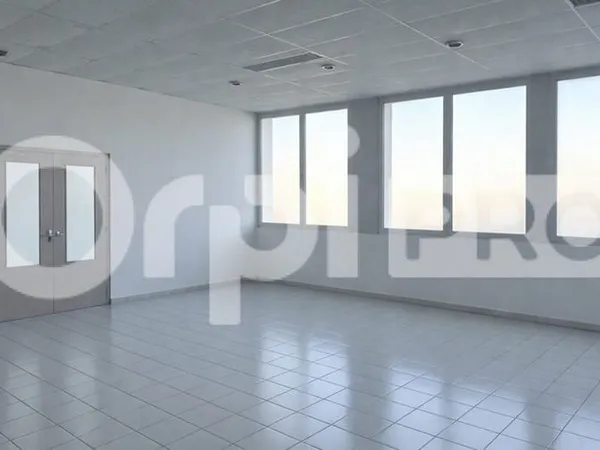 Bureaux 113 m²