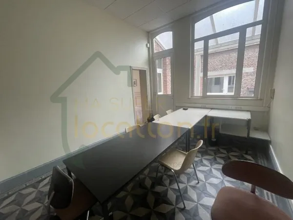 Bureau 17 m²
