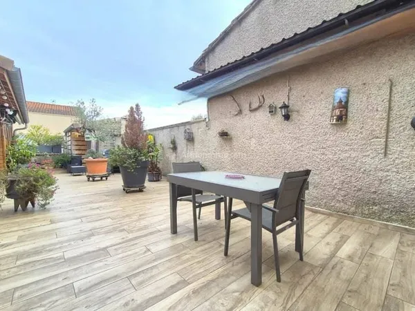 Maison 7 pièces 182 m²