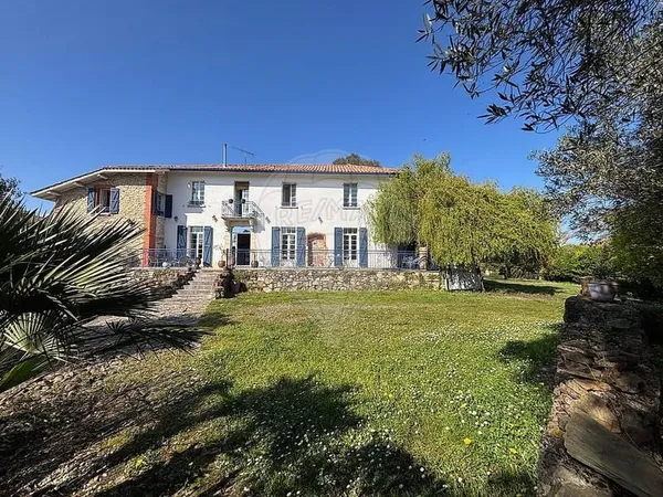 Maison 6 chambre(s) à vendre