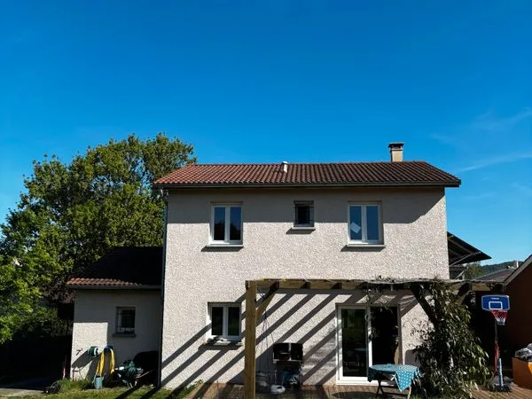 Maison récente 4 chambres - 97 m² - Terrain 800 m² - Quartier calme - 260 000