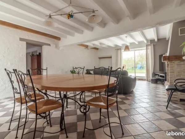 NOUVEAUTE CLERY St ANDRE - MAISON ANCIENNE IMPECCABLE