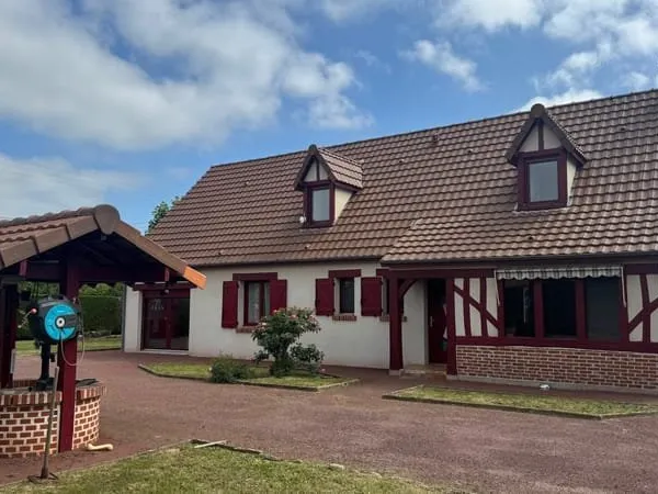 Maison Neung Sur Beuvron 8 pièce(s) 175.86 m2