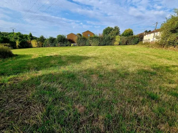 Terrain 12000 m²