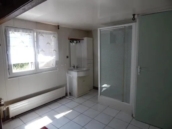 Chambre 1 pièce 25 m²