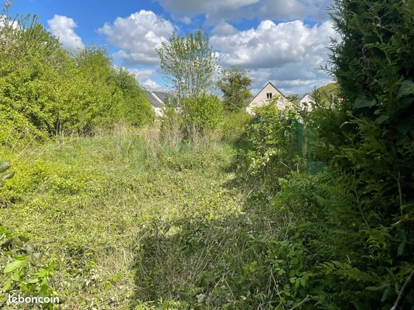 Vends terrain constructible