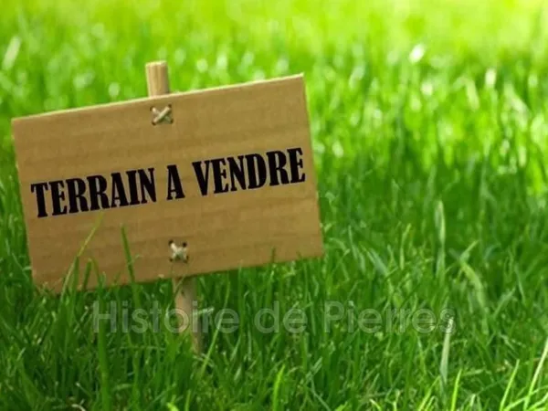 Terrain 780 m²