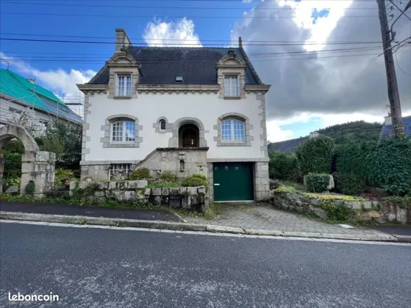 Maison 6 pièces 148 m²