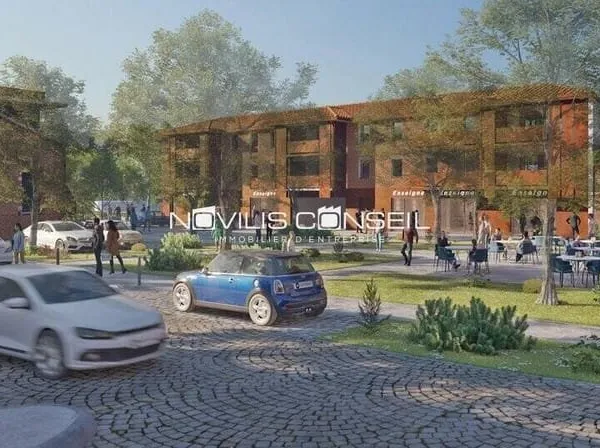 Local commercial 404 m²