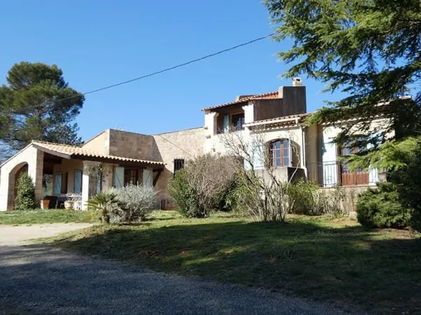 Maison 5 pièces 135 m²