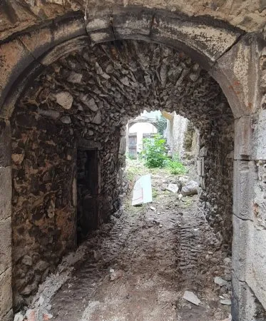 Dans le coeur historique de Riom Bâtiment à reconstruire