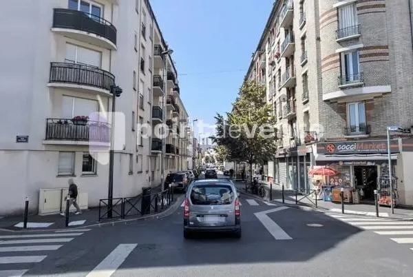 Boutique 363 m²