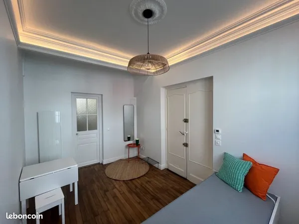 Studio 1 pièce 22 m²