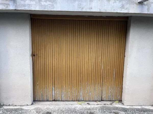 Parking 16 m²