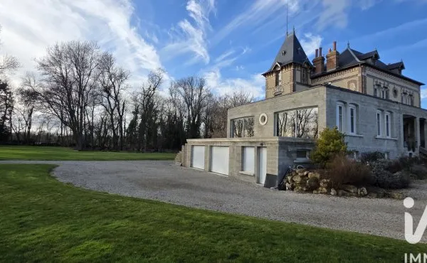 Maison 8 pièces 226 m²