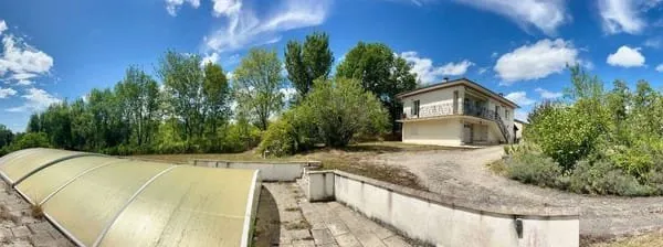 Maison 6 pièces 130 m²
