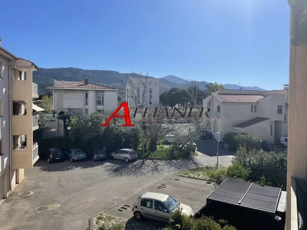 Argeles sur mer - Appartement 2 Pièces traversant au dernier
