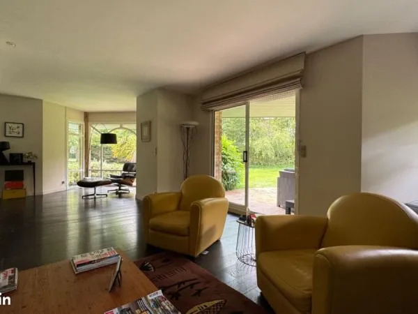 Villa 7 pièces 200 m²