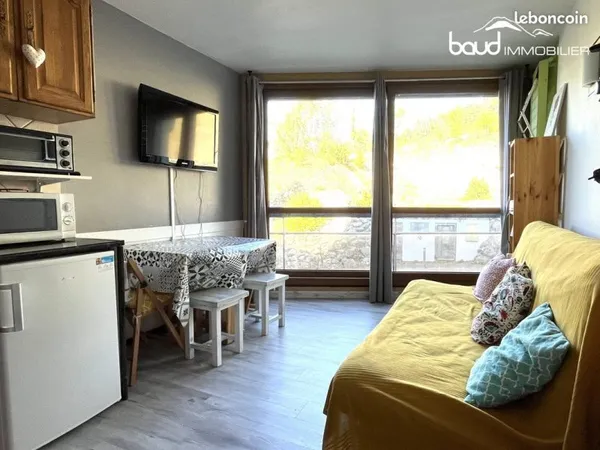Studio 1 pièce 22 m²