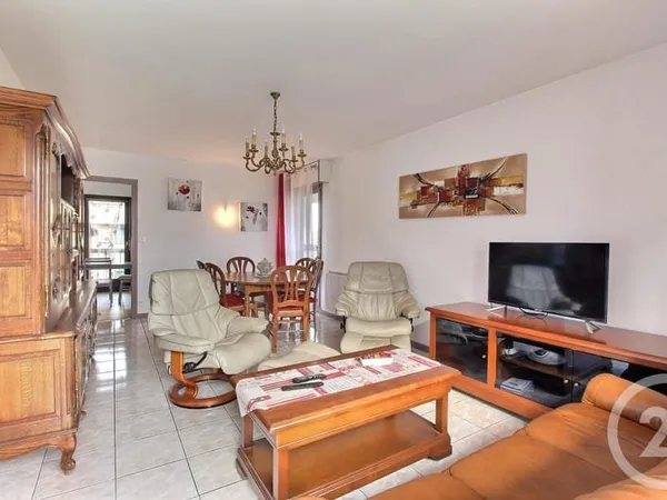 Appartement 4 pièces 93 m²