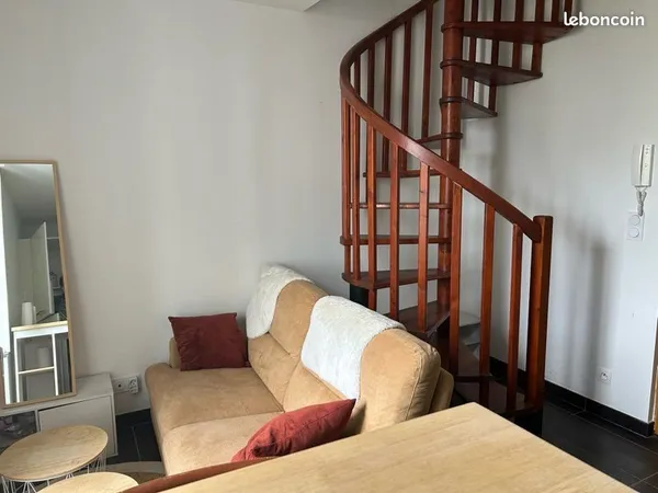 Duplex meublé pont rousseau 23 m2